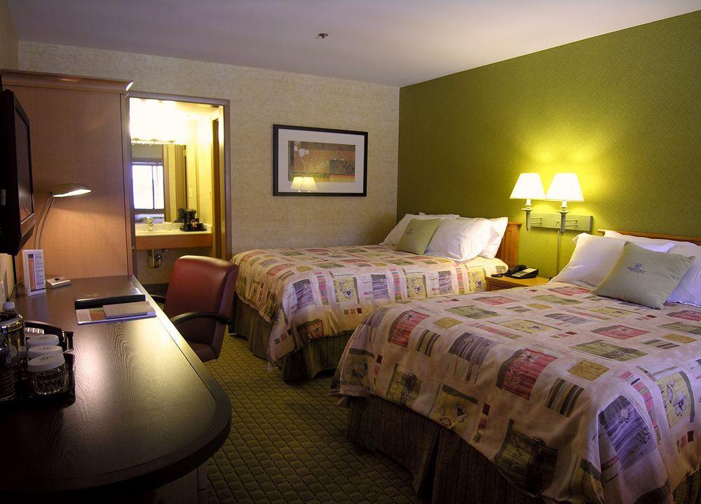 Pheasant Run Resort Saint Charles Esterno foto
